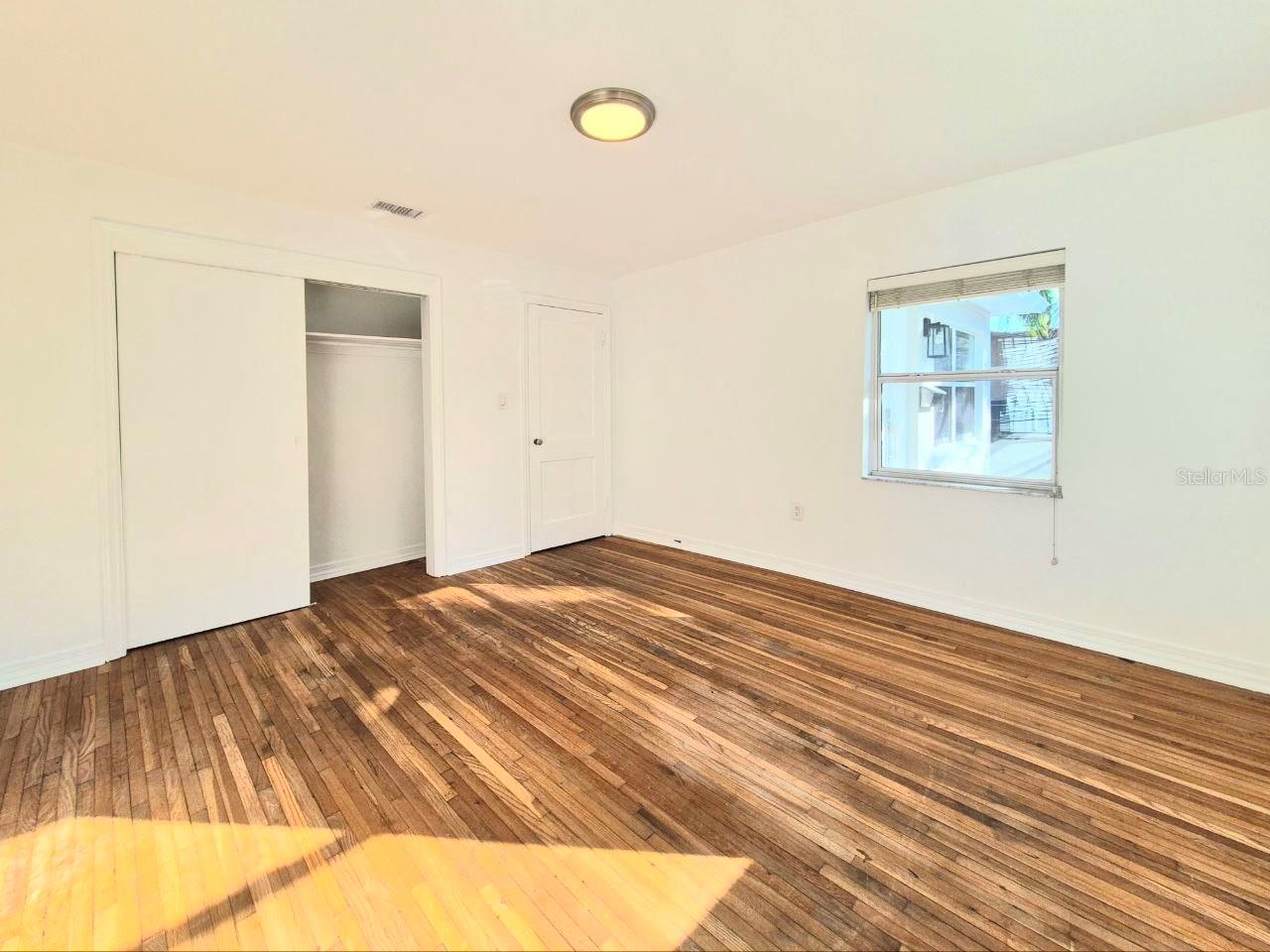 NORTH NEW SUBURB BEAUTIFUL - Residential Lease