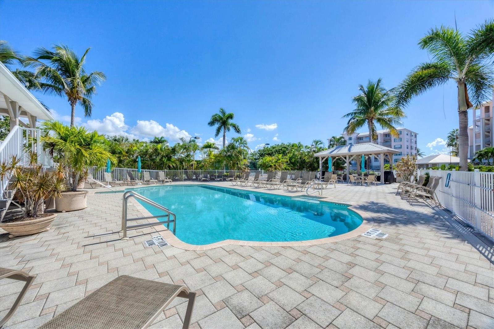 BOCA VISTA HARBOR BLDG A - Residential