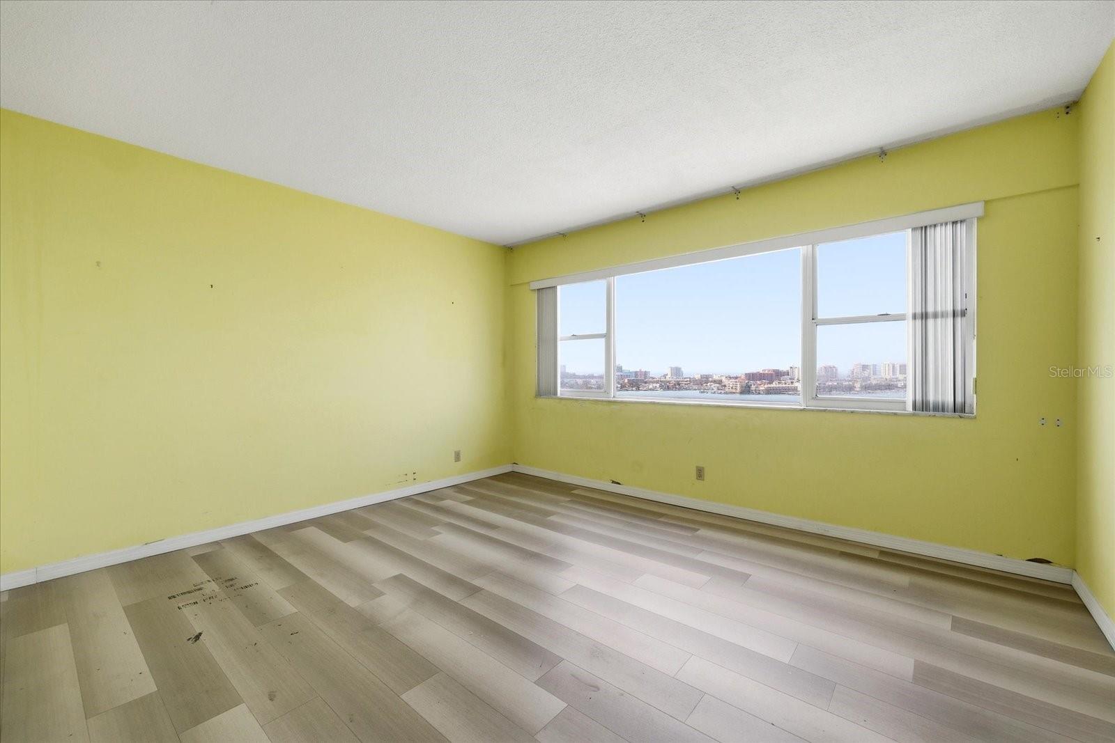 HORIZON HOUSE CO-OP - Residential