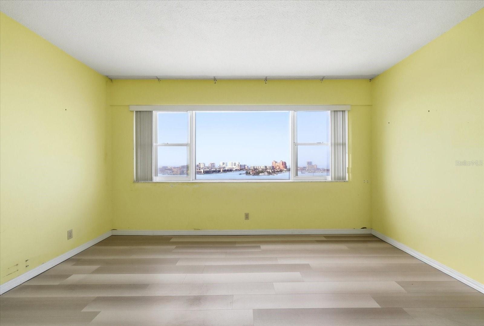 HORIZON HOUSE CO-OP - Residential