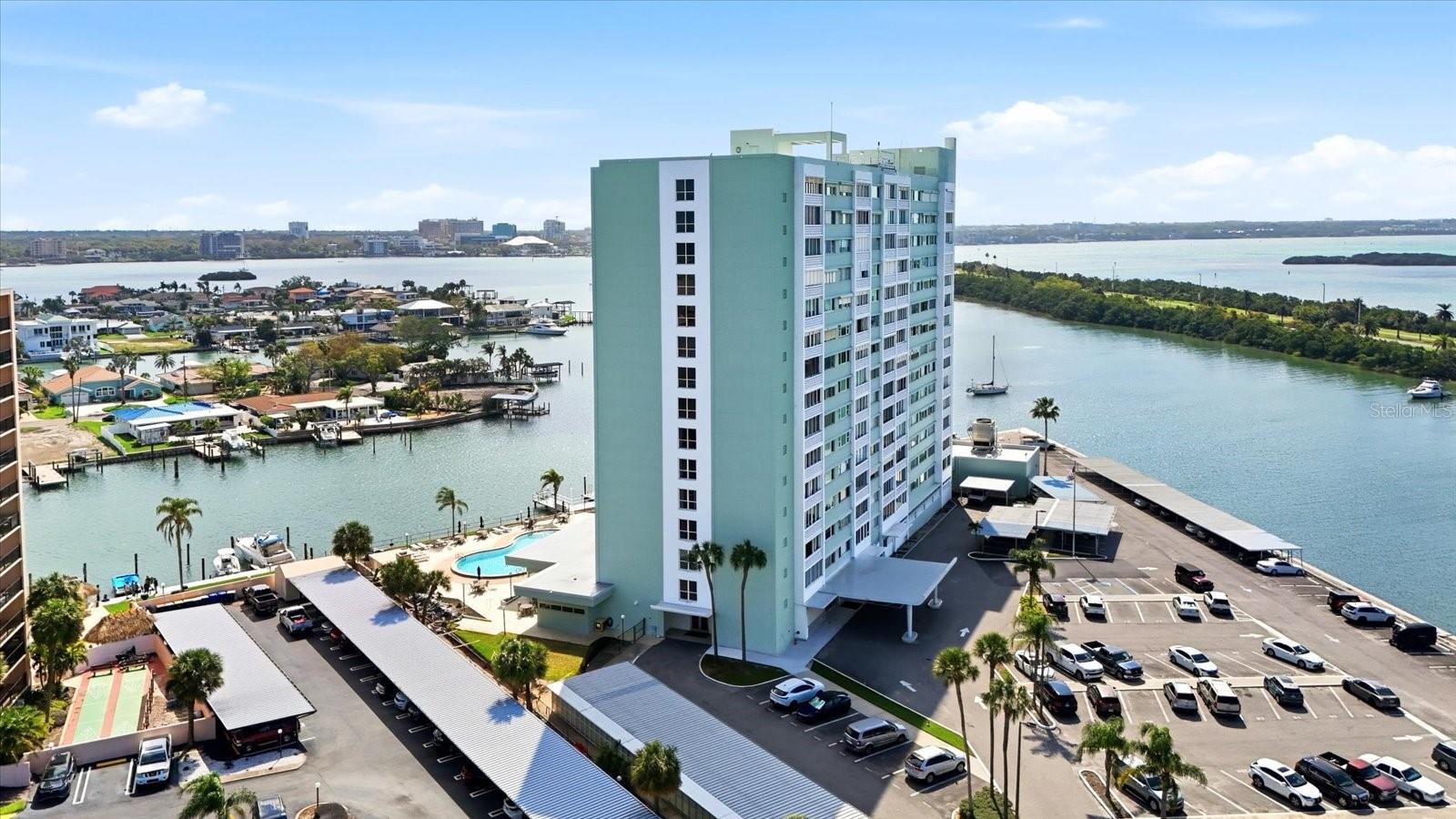 HORIZON HOUSE CO-OP - Residential