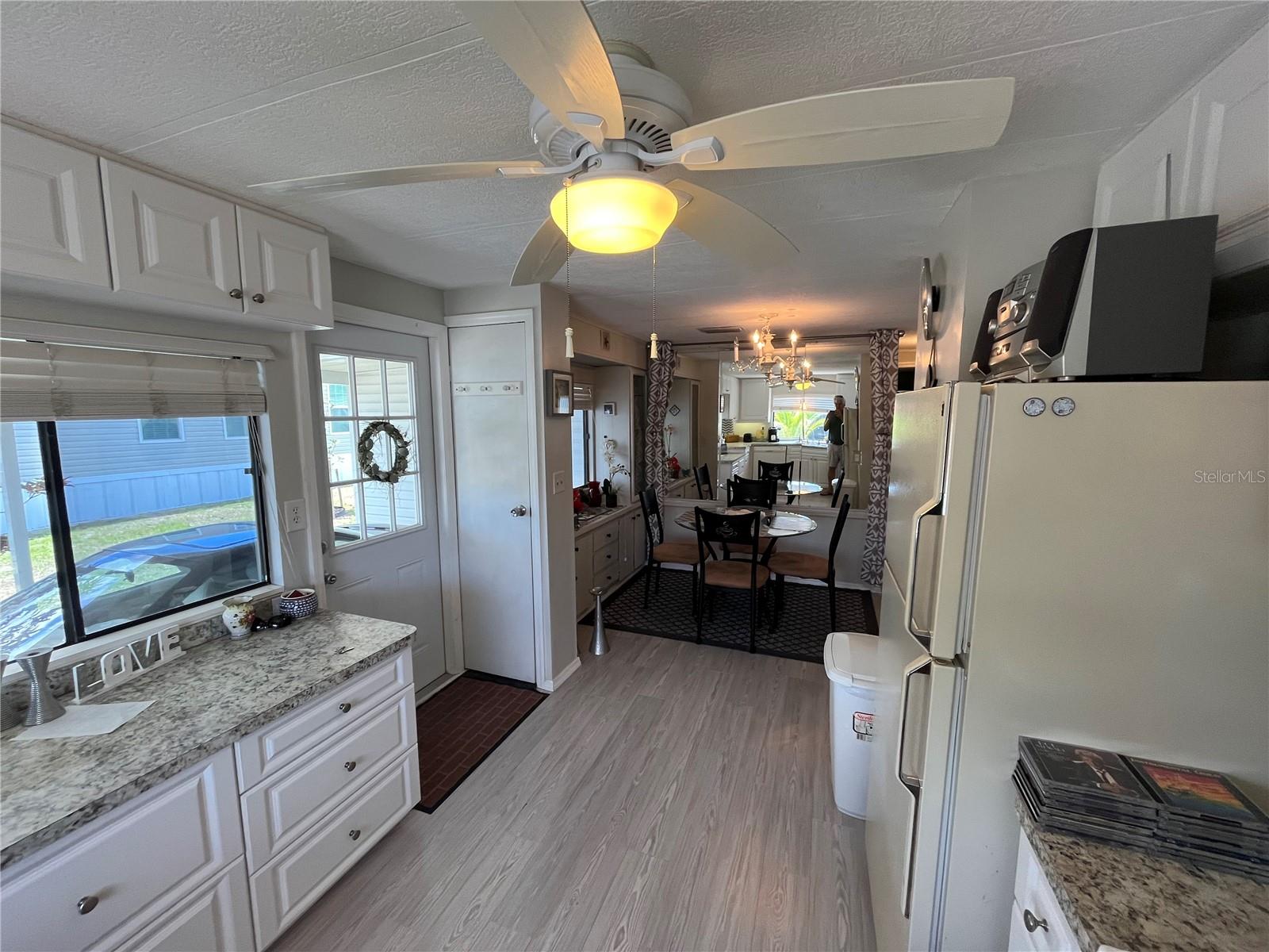 VENICE ISLE - Residential