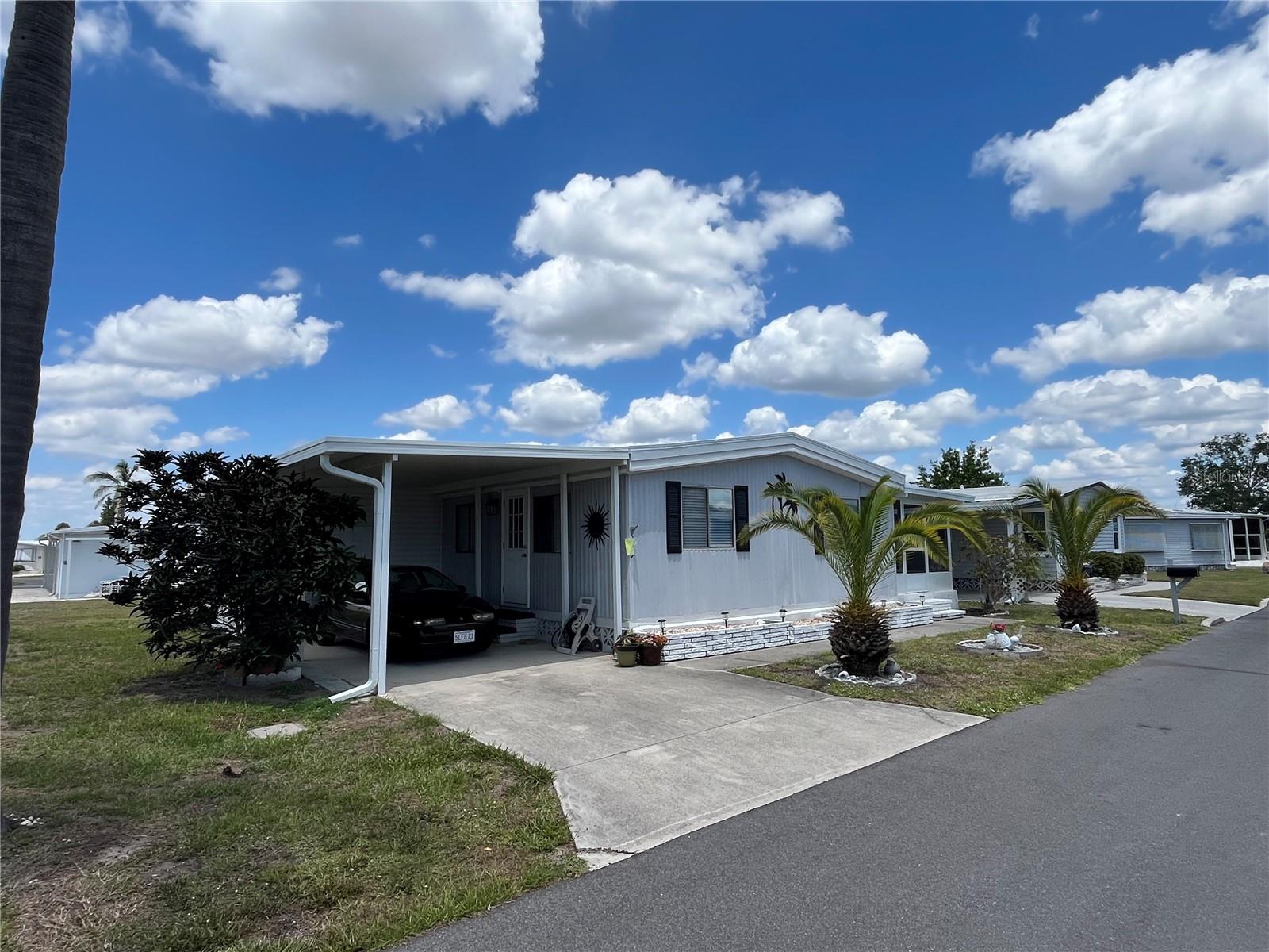 VENICE ISLE - Residential