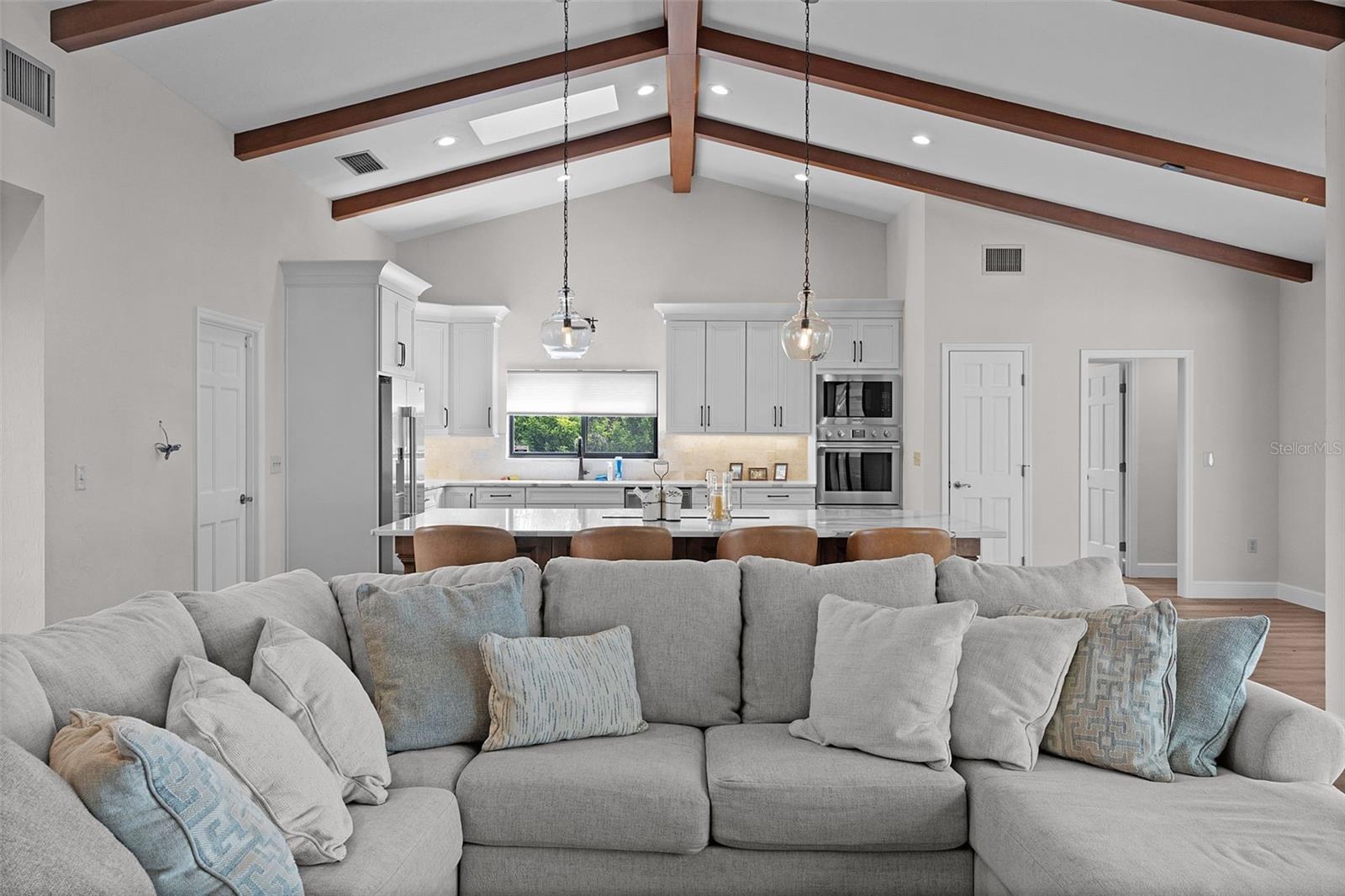 EUSTIS PROMONTORY COVE - Residential