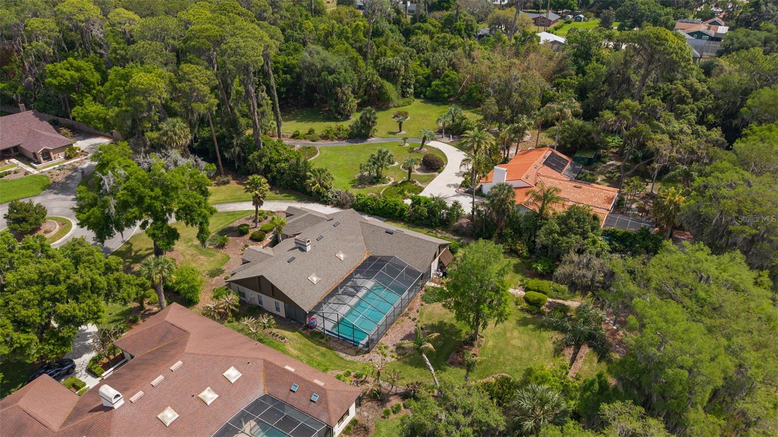 EUSTIS PROMONTORY COVE - Residential