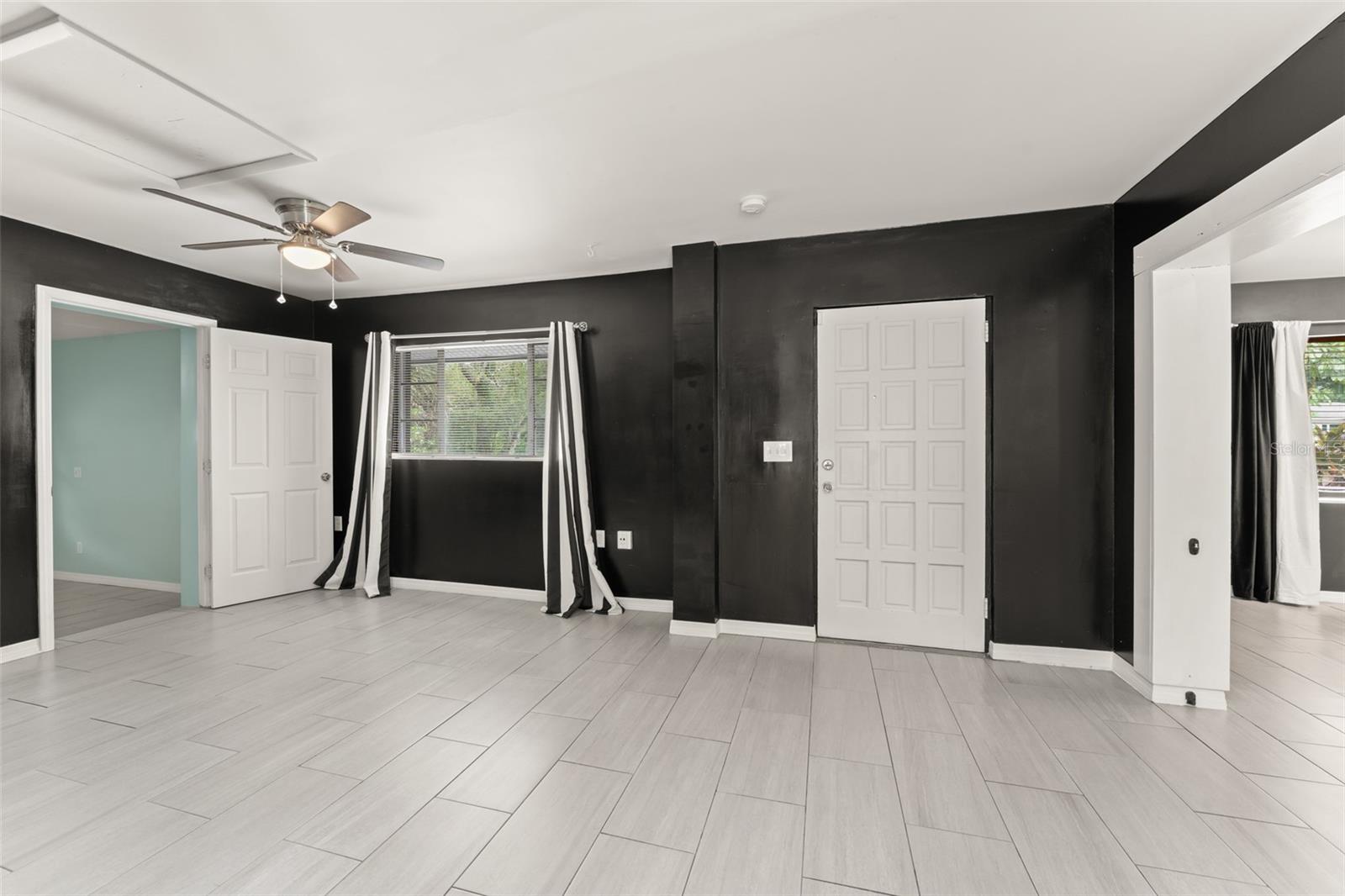 16 LAKE DRIVE