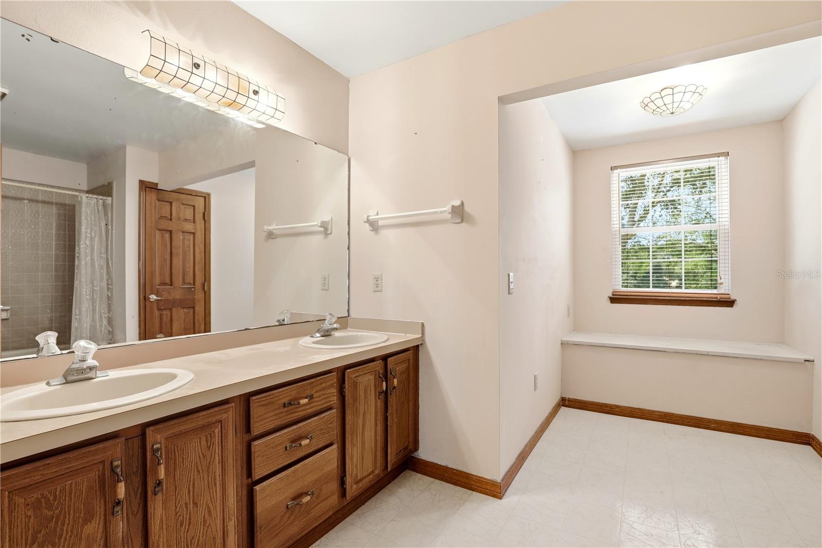 WINDERMERE - Residential