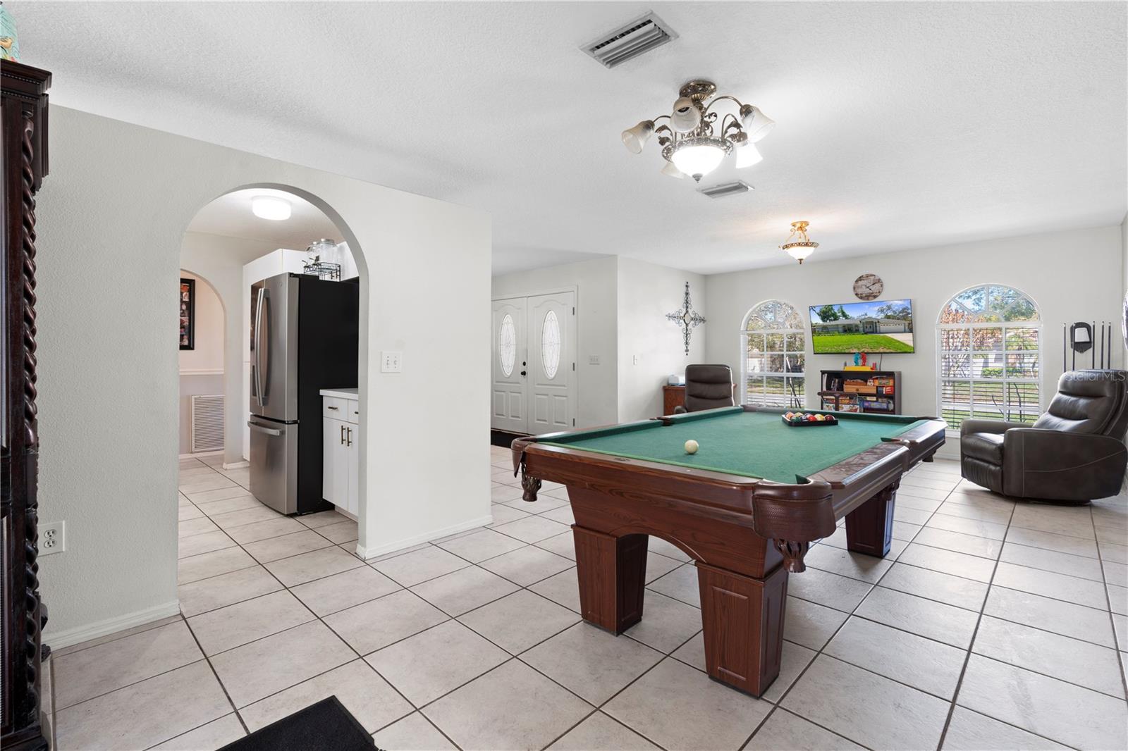 TEMPLE HILLS UNIT 2 - Residential