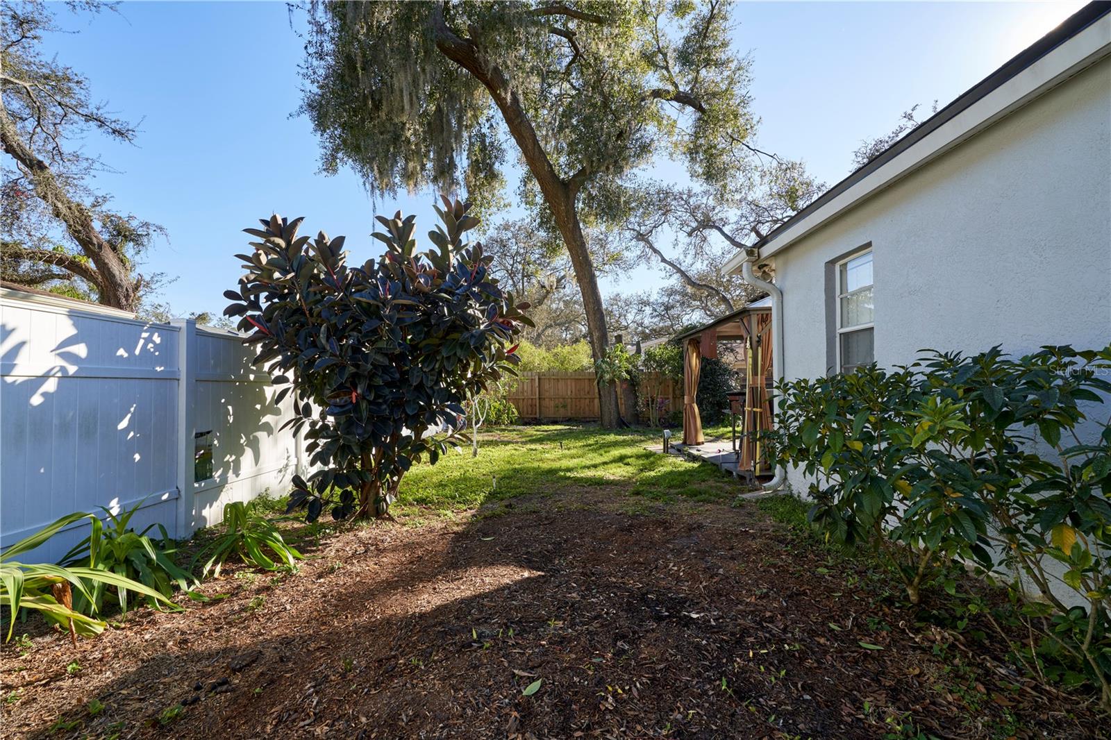 TEMPLE HILLS UNIT 2 - Residential