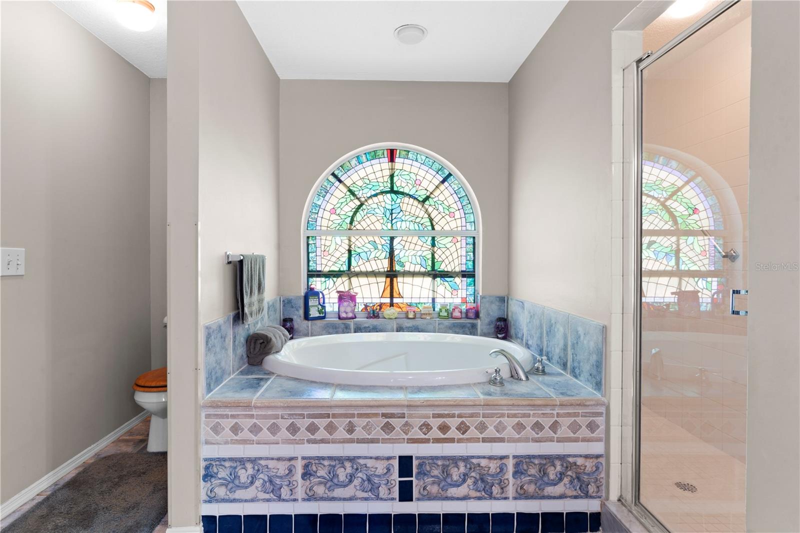 TEMPLE HILLS UNIT 2 - Residential