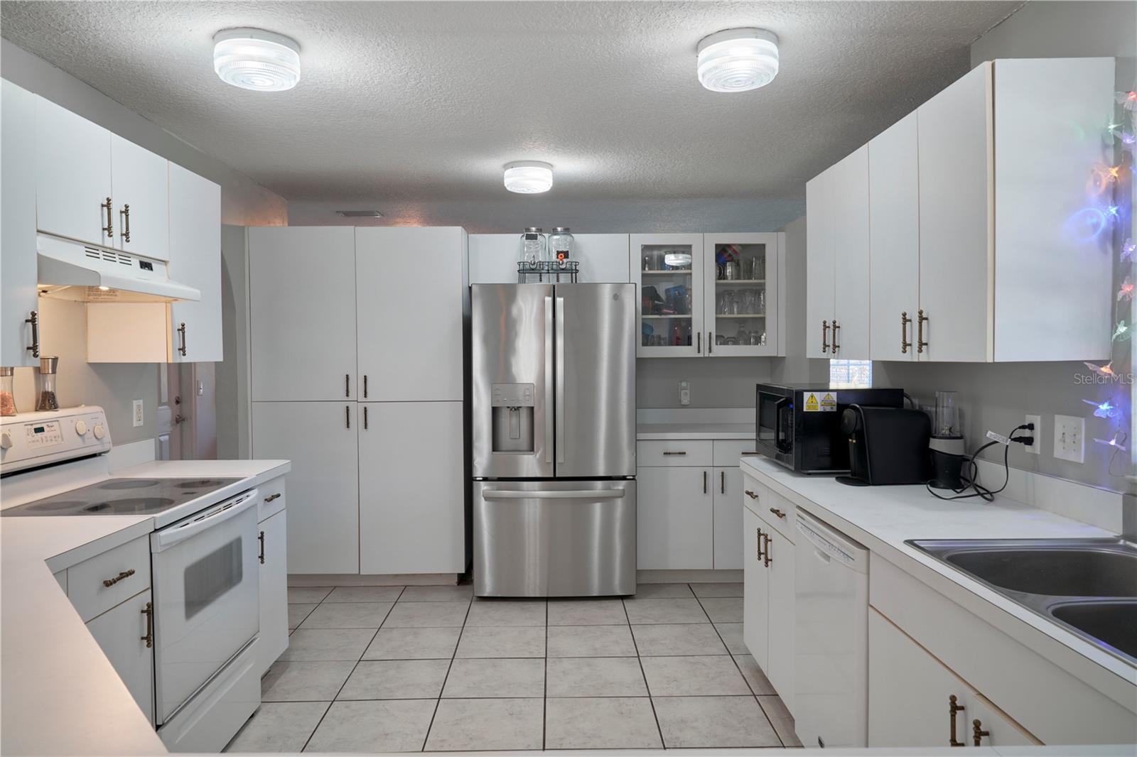 TEMPLE HILLS UNIT 2 - Residential