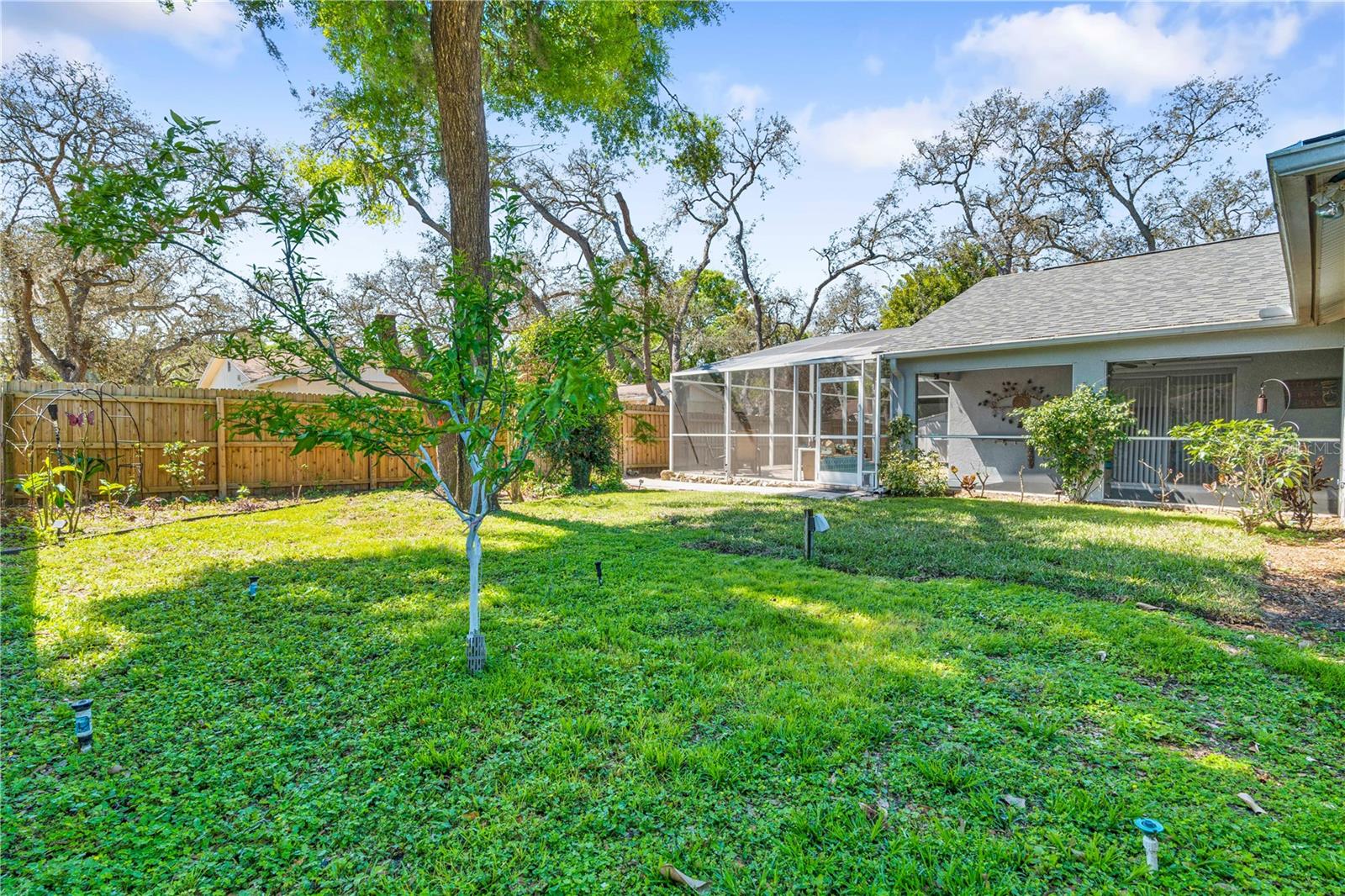 TEMPLE HILLS UNIT 2 - Residential