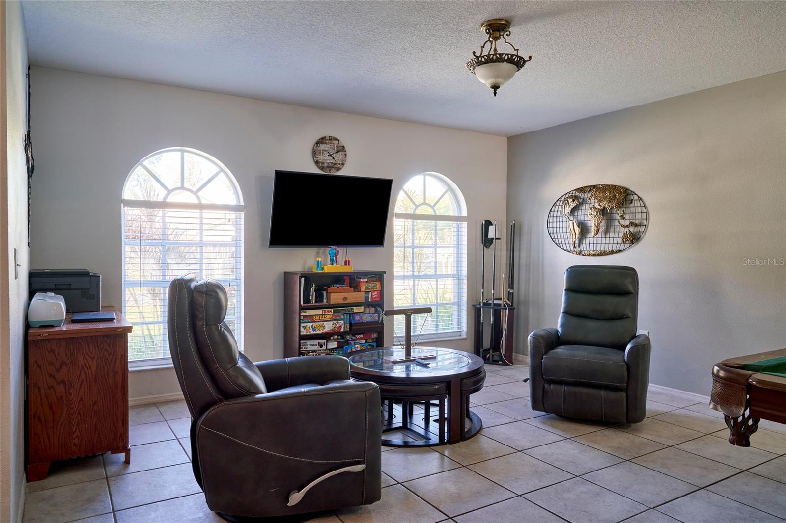 TEMPLE HILLS UNIT 2 - Residential