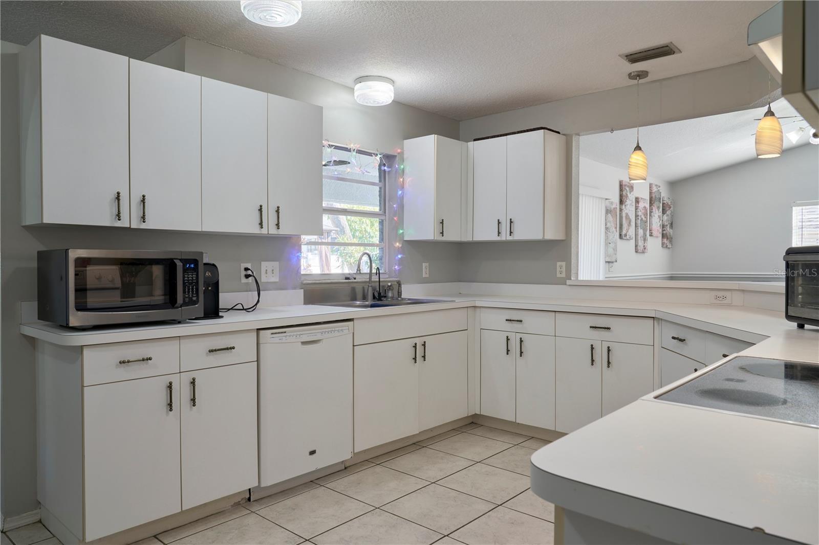 TEMPLE HILLS UNIT 2 - Residential