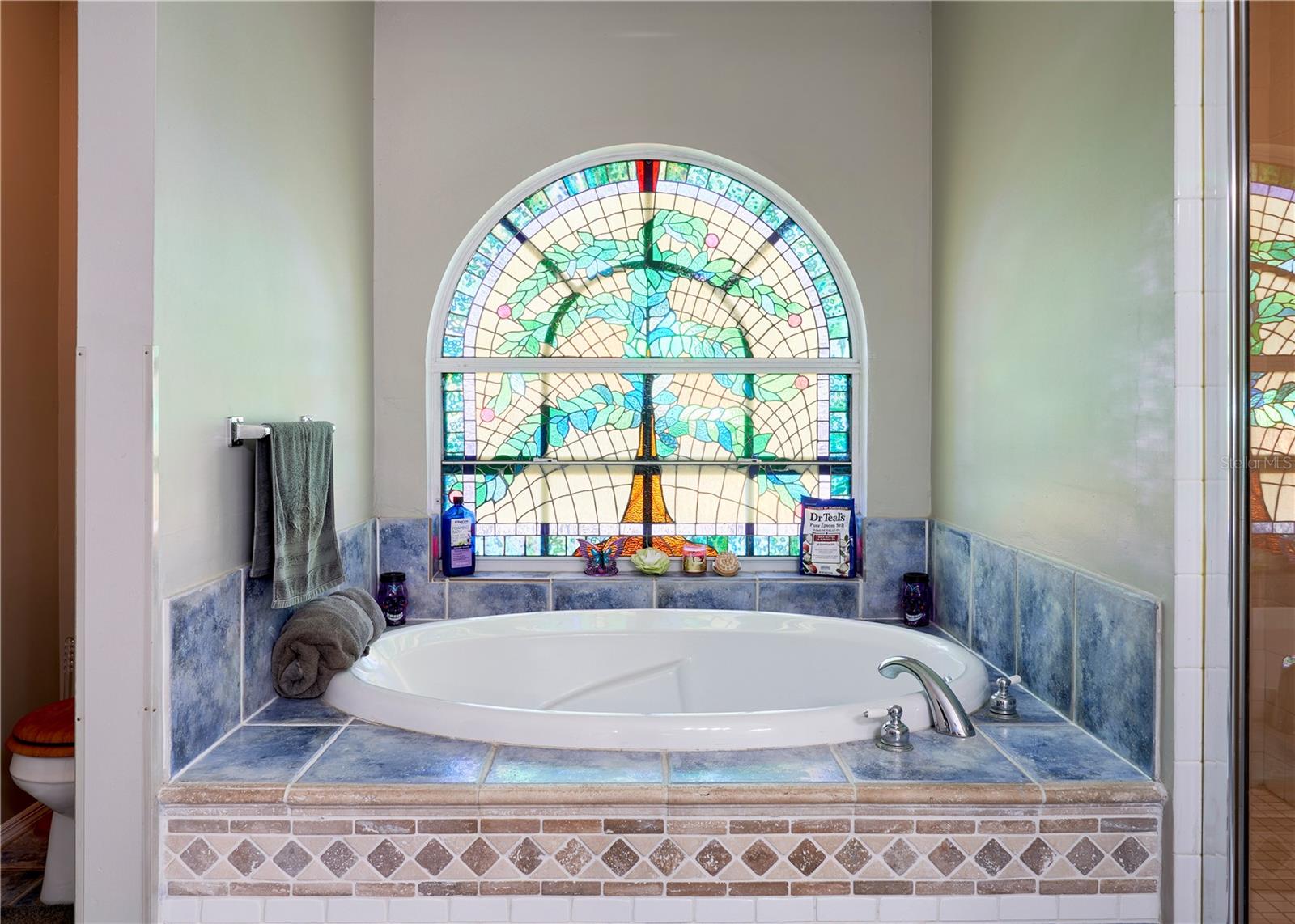 TEMPLE HILLS UNIT 2 - Residential