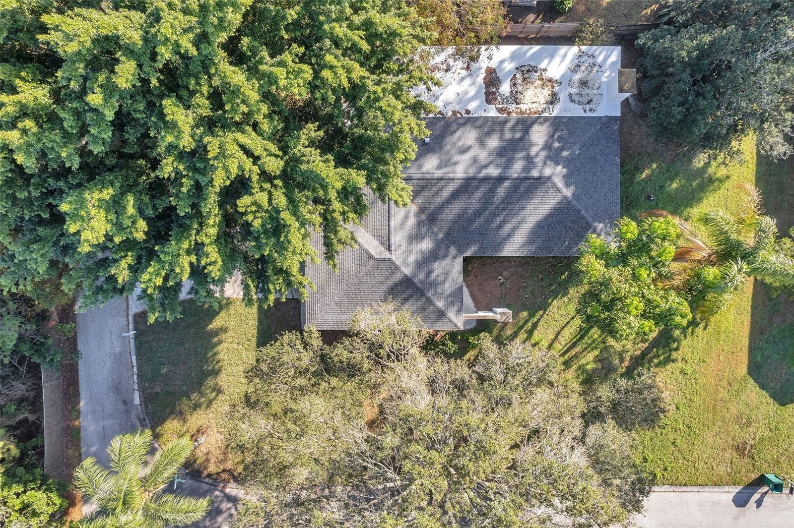 BARRETT MANOR - Residential Lease