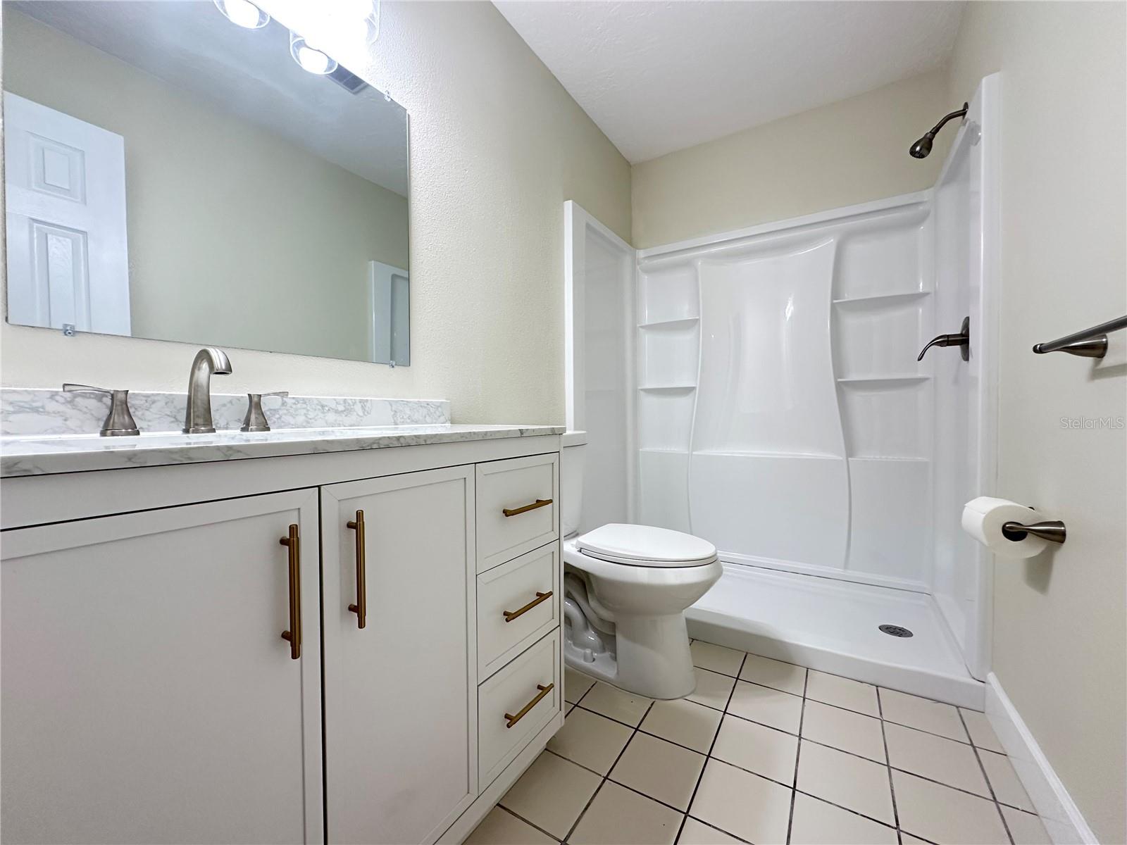 ROCKLEDGE COUNTRY CLUB ESTATES - Residential