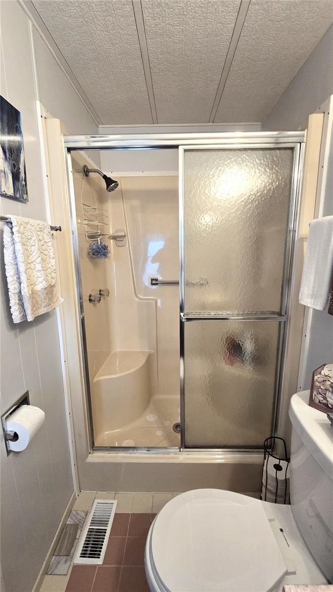 HOLIDAY MOB ESTATES 3RD ADD - Residential