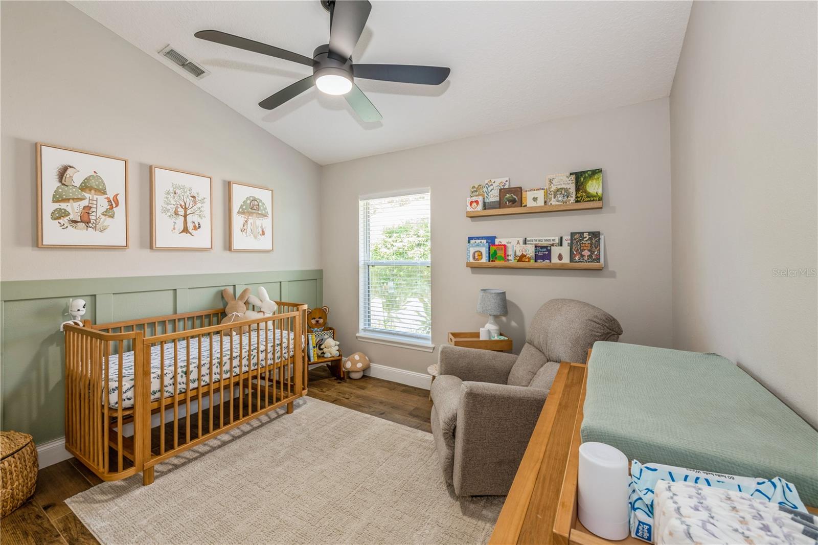 FAIRWAYS AT MT PLYMOUTH PH 01 LT 01 - Residential