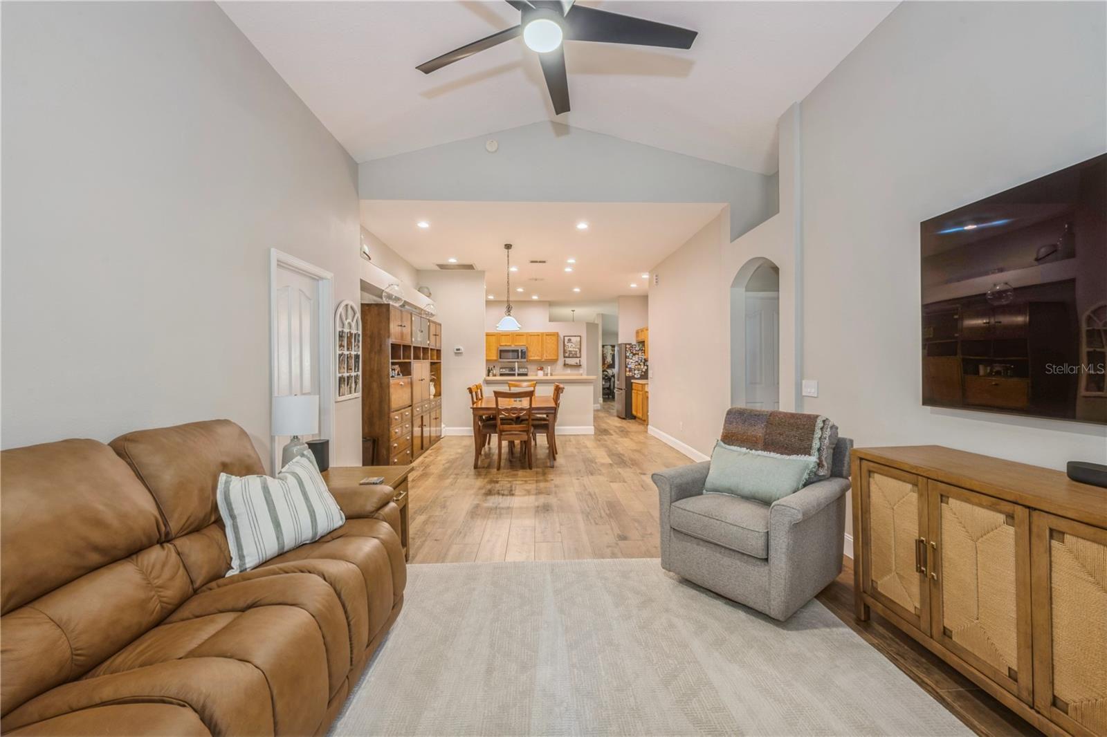 FAIRWAYS AT MT PLYMOUTH PH 01 LT 01 - Residential