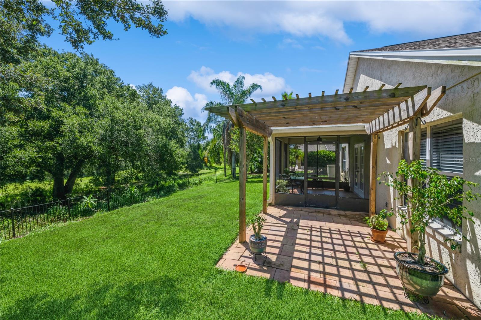 FAIRWAYS AT MT PLYMOUTH PH 01 LT 01 - Residential