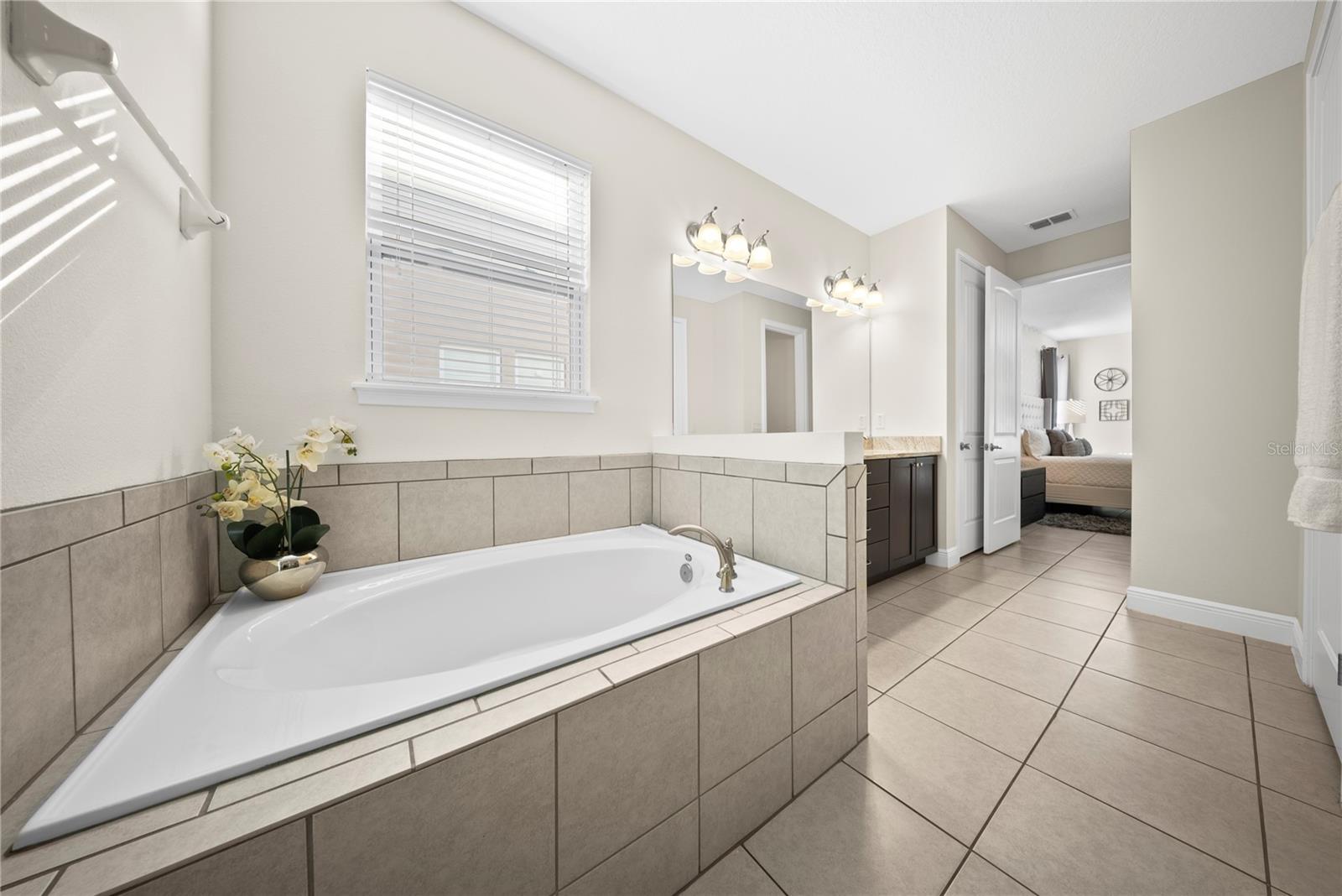 REUNION WEST PH 1 EAST - Residential