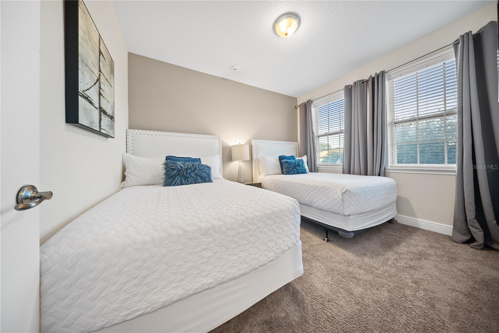 REUNION WEST PH 1 EAST - Residential