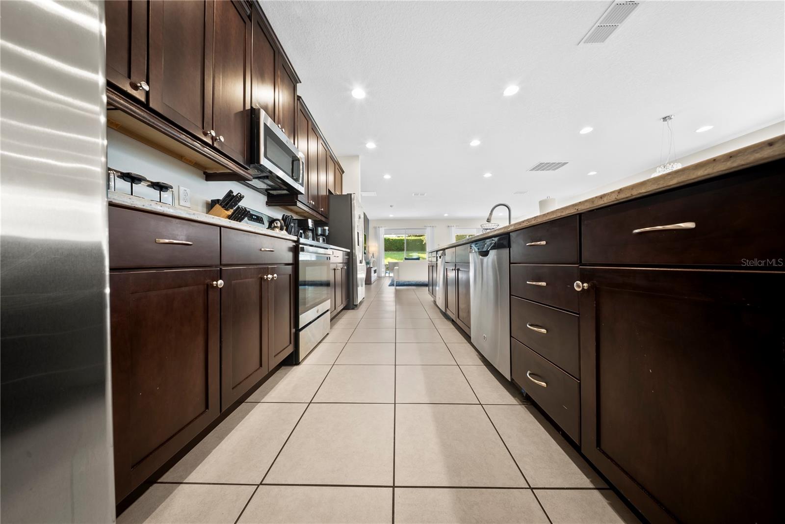 REUNION WEST PH 1 EAST - Residential