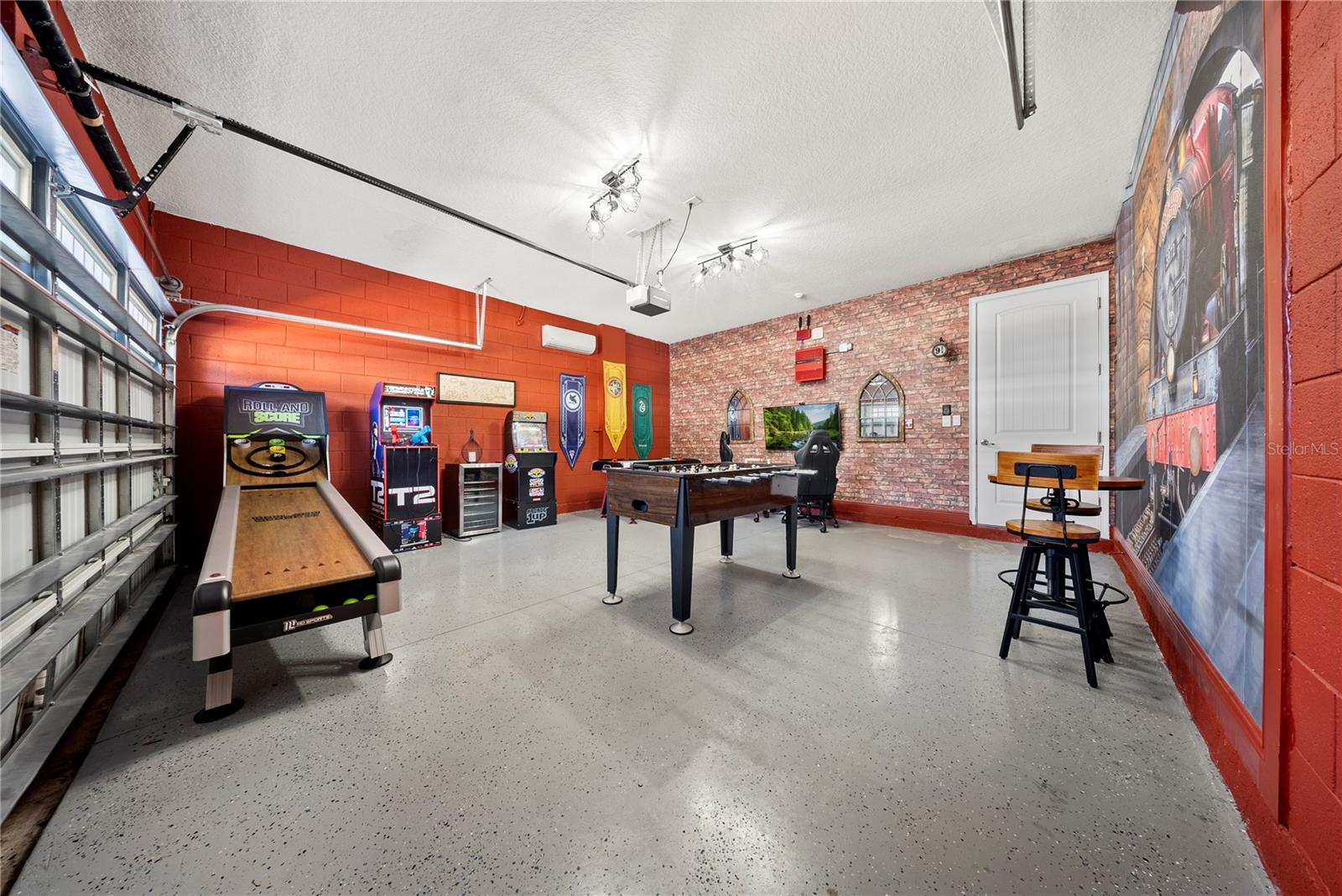 REUNION WEST PH 1 EAST - Residential