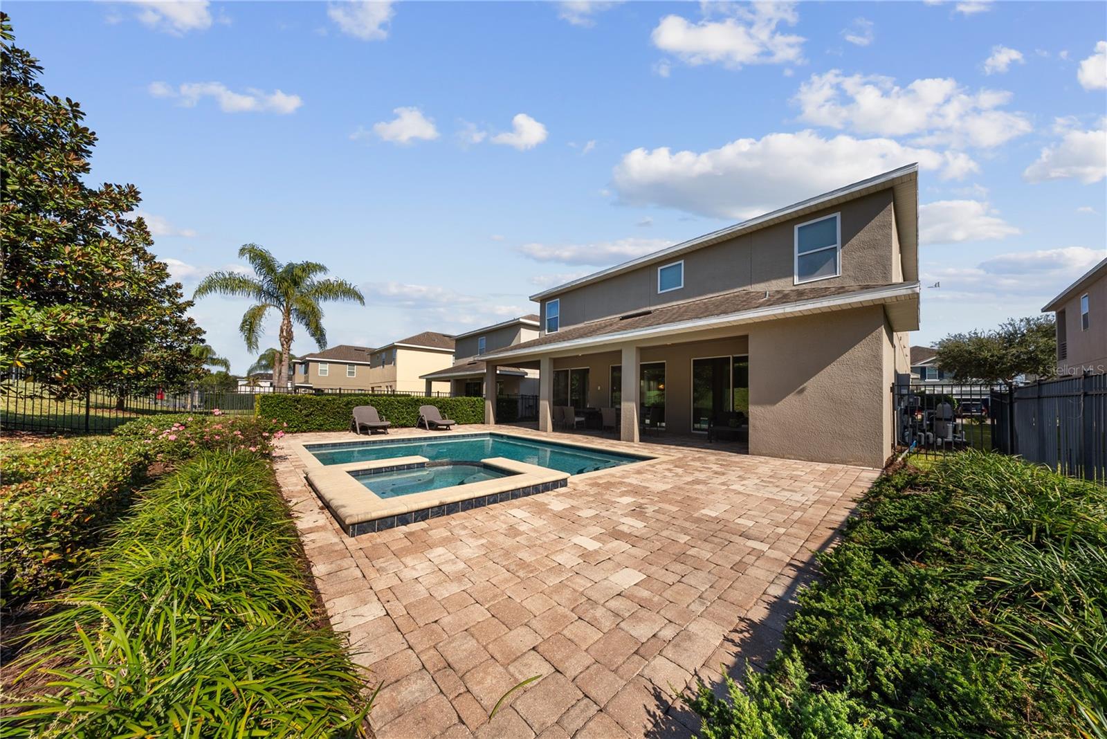 REUNION WEST PH 1 EAST - Residential