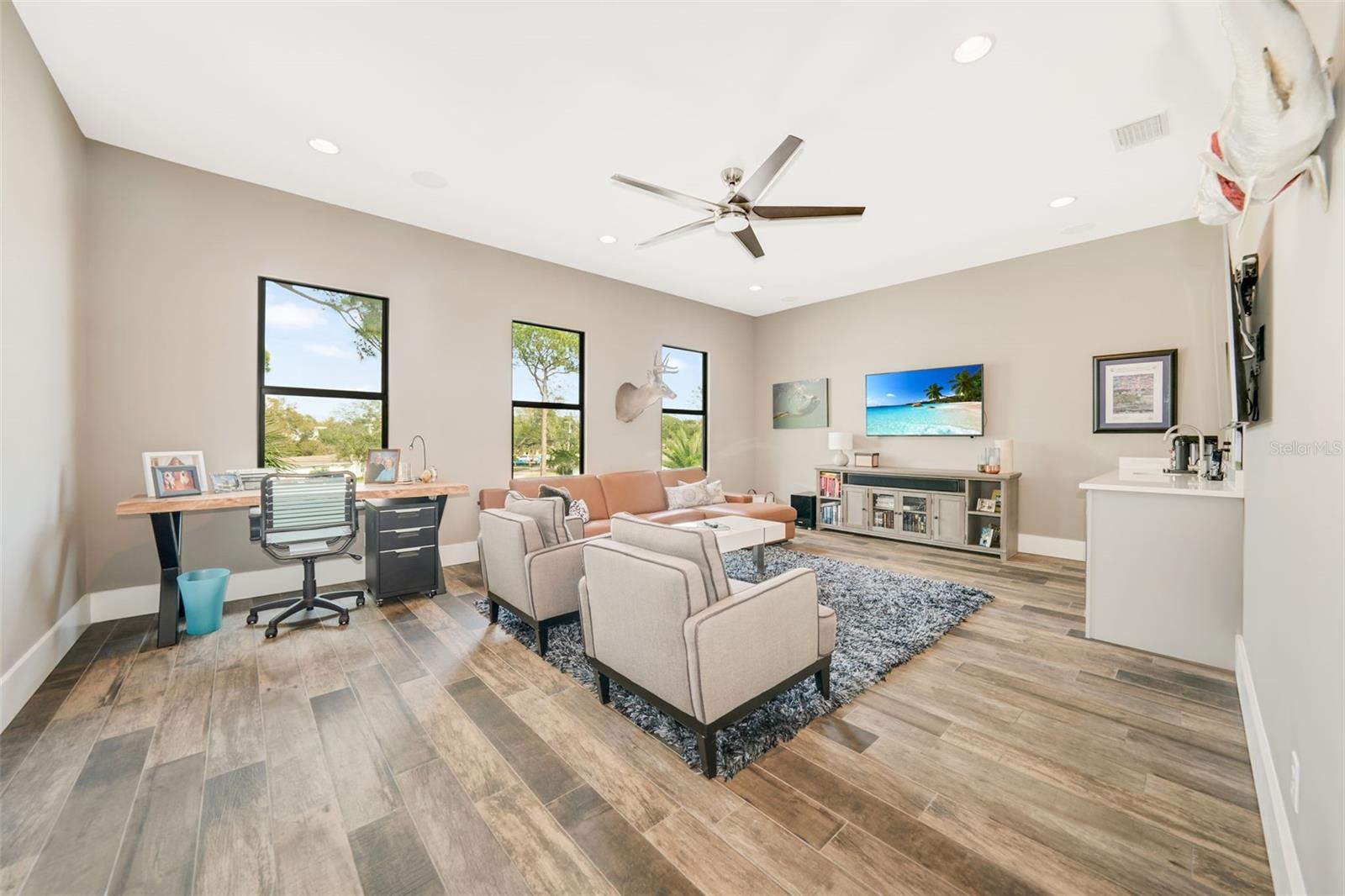 BEL MAR REV ISLAND UNIT - Residential