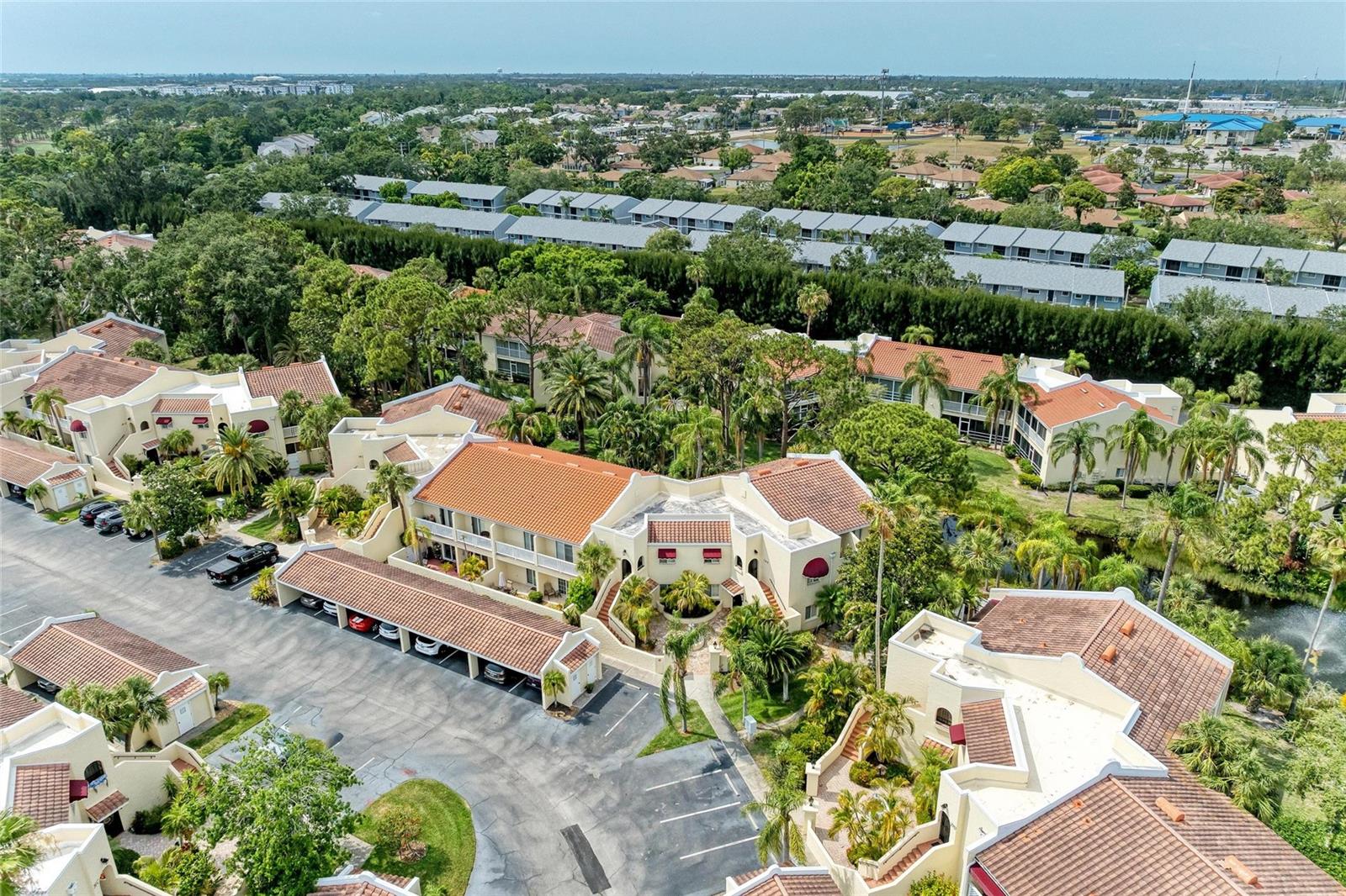 VIZCAYA PH 1,2,3,4,5,7,9,12,13,15&16 - Residential