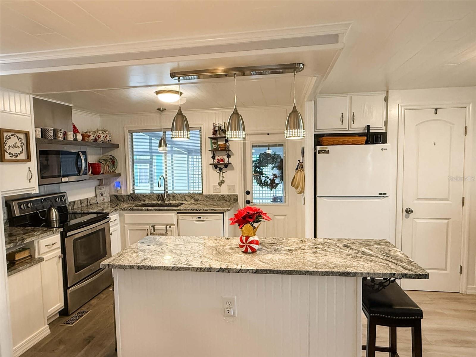 EMERALD LAKES CO OP INC - Residential