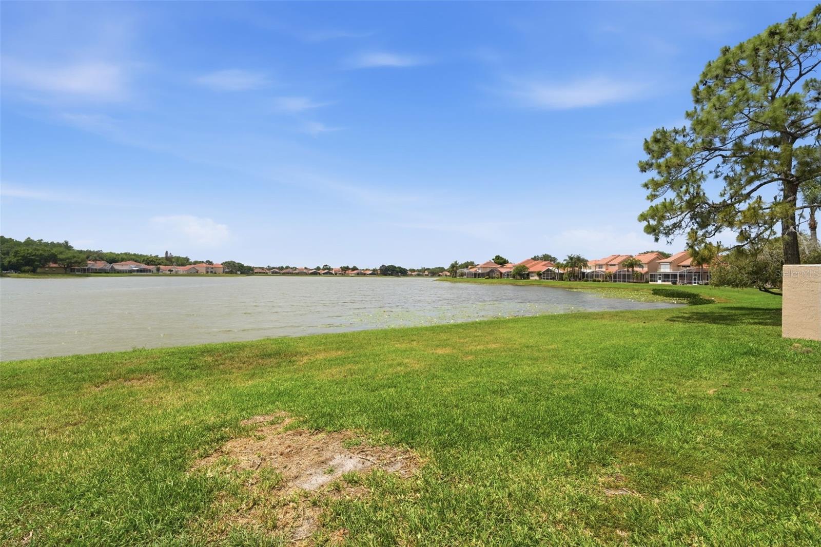 WATERVIEW TWNHMS SEC 01 - Residential