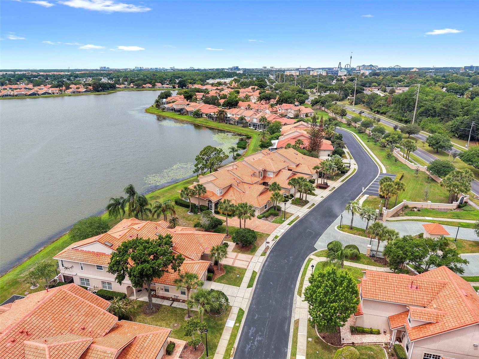 WATERVIEW TWNHMS SEC 01 - Residential