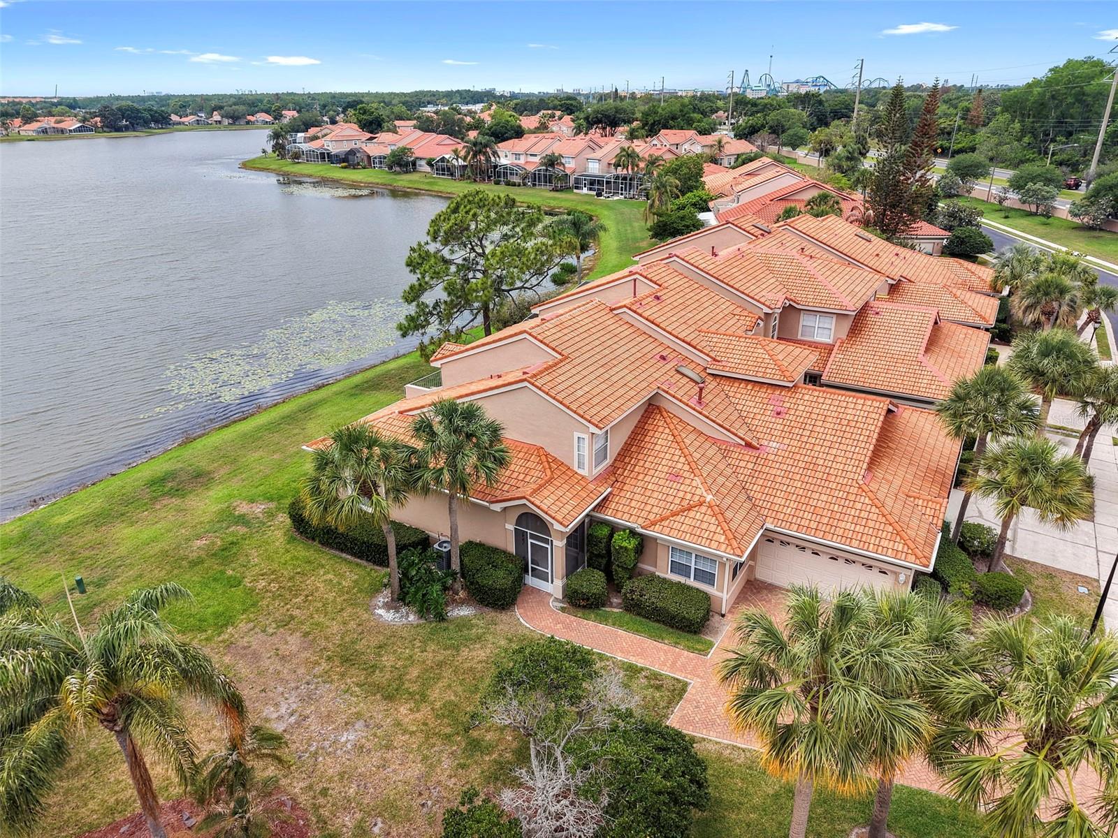 WATERVIEW TWNHMS SEC 01 - Residential