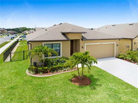 Single Family Residence in PALM BAY FL 1605 MINERAL LOOP DRIVE 2.jpg