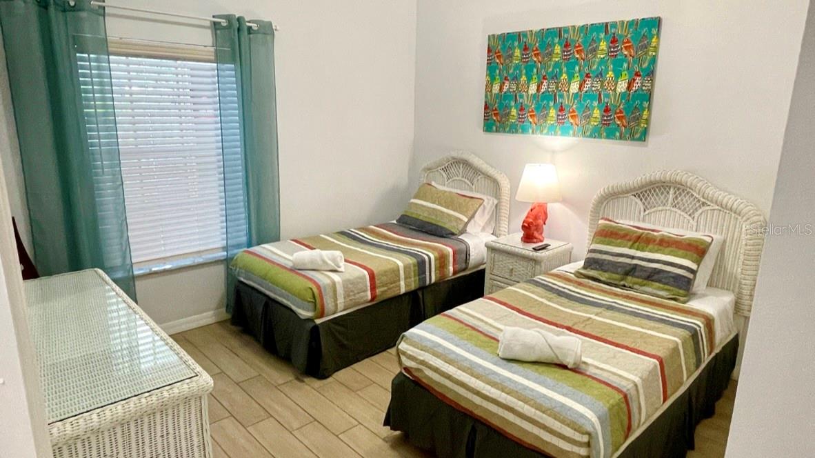 BAHAMA BAY - Residential