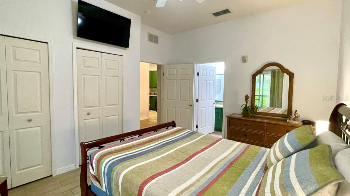 BAHAMA BAY - Residential