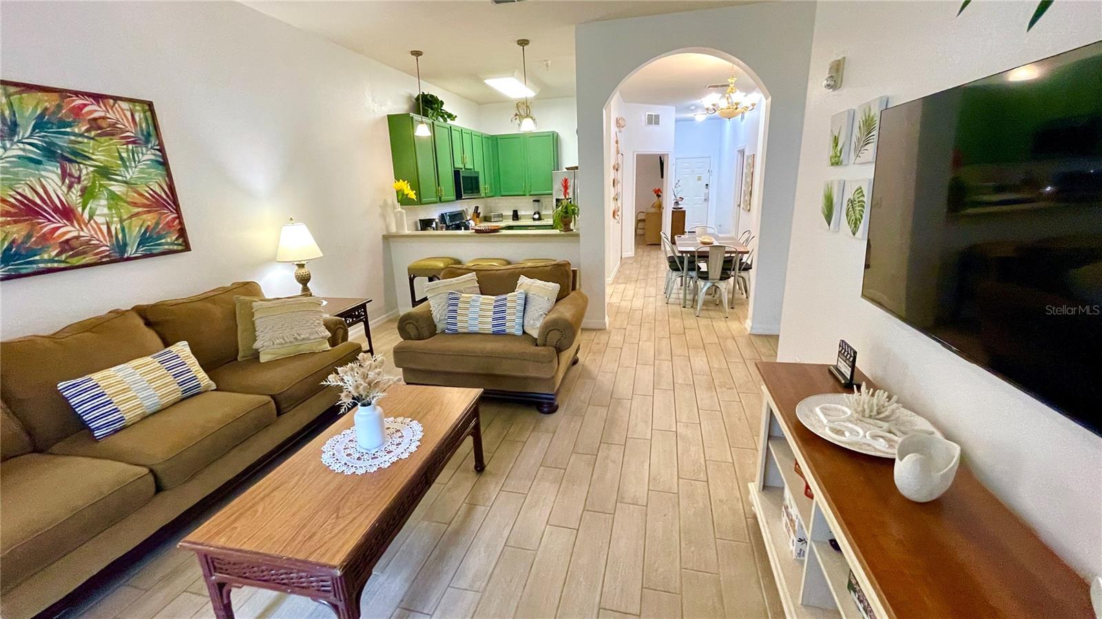 BAHAMA BAY - Residential