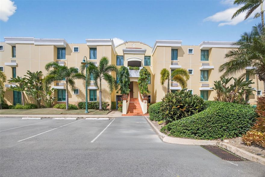 ?? 3 Beds | 2 Baths | 1,564 ft²
?? 2 Parking Spaces
?? Fully Furnished

Discover the serenity of El Dorado Club, where architecture and lush landscaping blend seamlessly to create a relaxed tropical atmosphere. This beautiful garden-level unit, fully furnished and located at parking level, features high ceilings, open spaces, a spacious laundry room, large windows, and a private view with no neighbors in front—perfect for those seeking peace and comfort.

Community Amenities

?? Two tennis courts
?? Basketball court
?? Olympic-size swimming pool
?? Gym
?? Recreational areas
?? Clubhouse with treated wood details
?? 18-hole mini golf surrounded by natural grass and lakes

Just minutes from Playa Cerro Gordo and the vibrant city of Dorado, offering restaurants, casinos, shops, and an active tourist scene. Ideal as a residence or investment property.

Appliances Included: Refrigerator, Stove, Washer, Dryer, Microwave, Linear Water Heater, (2) Split A/C Units, (2) Wall Pack A/C Units.

Furniture Included: Living room set, dining set, and 3 bedroom sets with dressers.