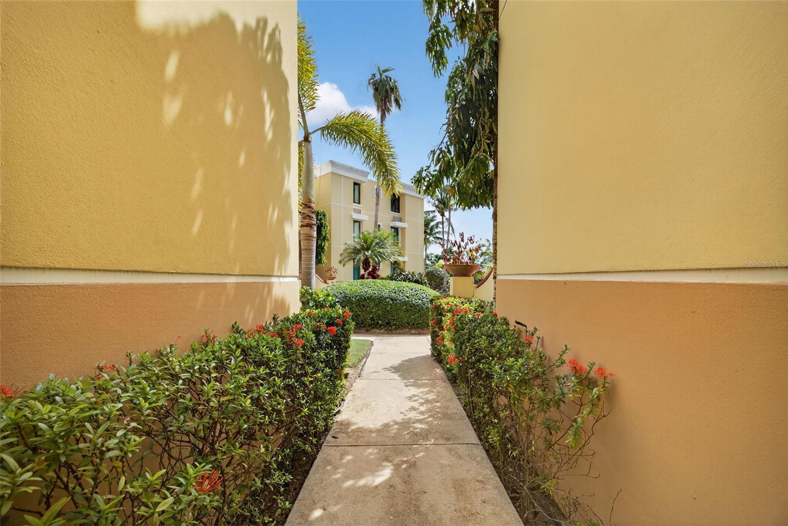 EL DORADO CLUB - Residential