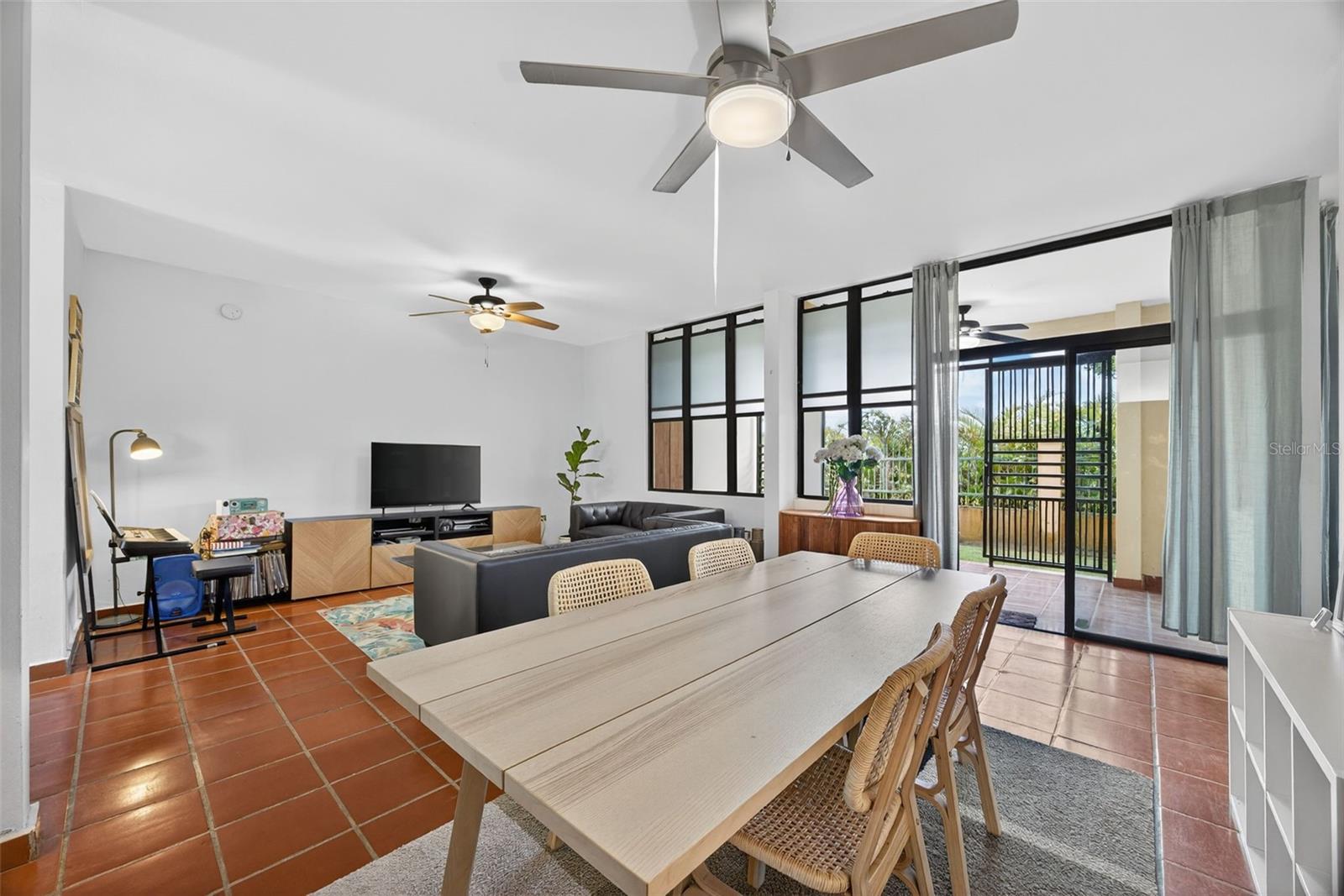 EL DORADO CLUB - Residential