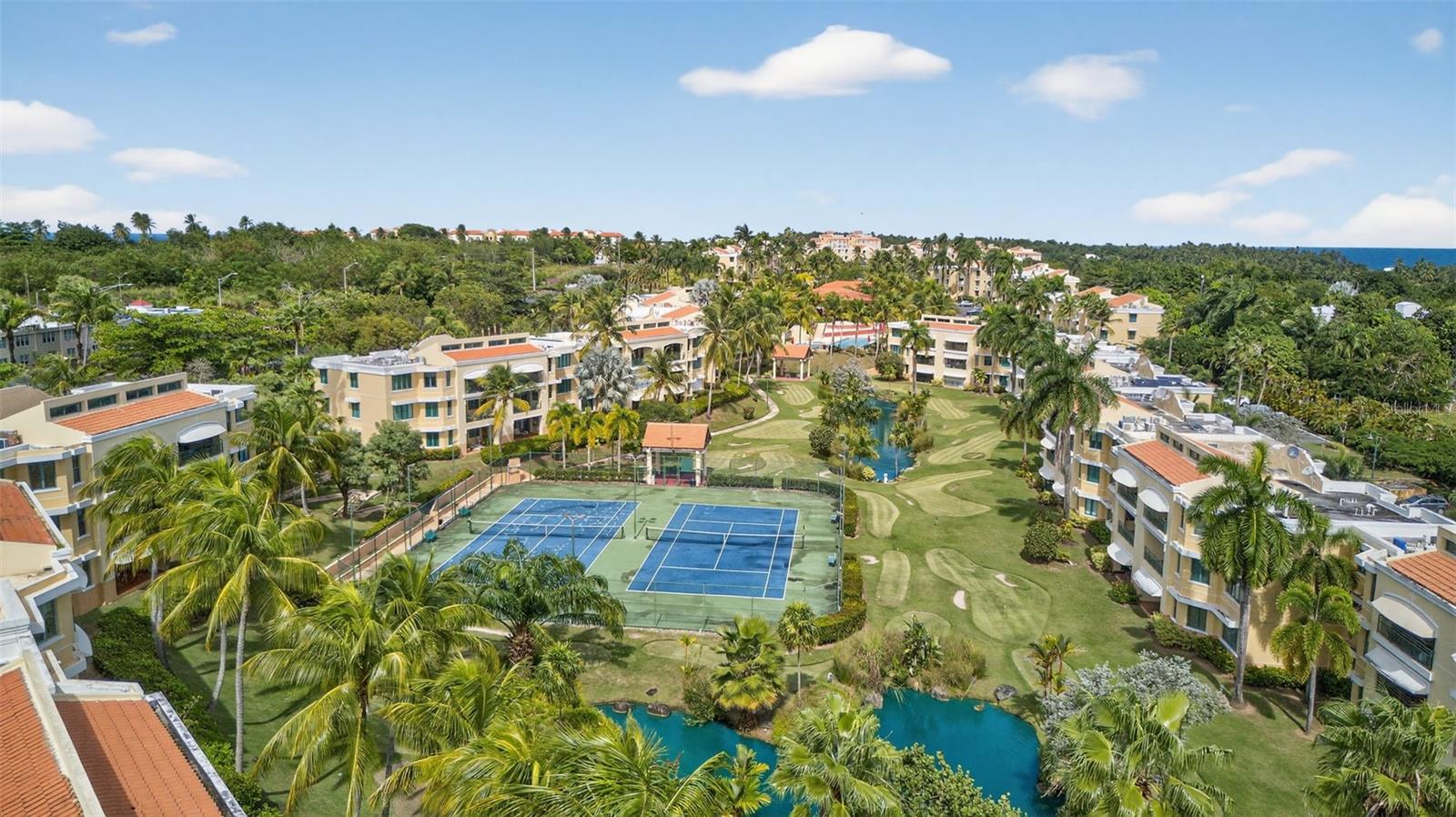 EL DORADO CLUB - Residential