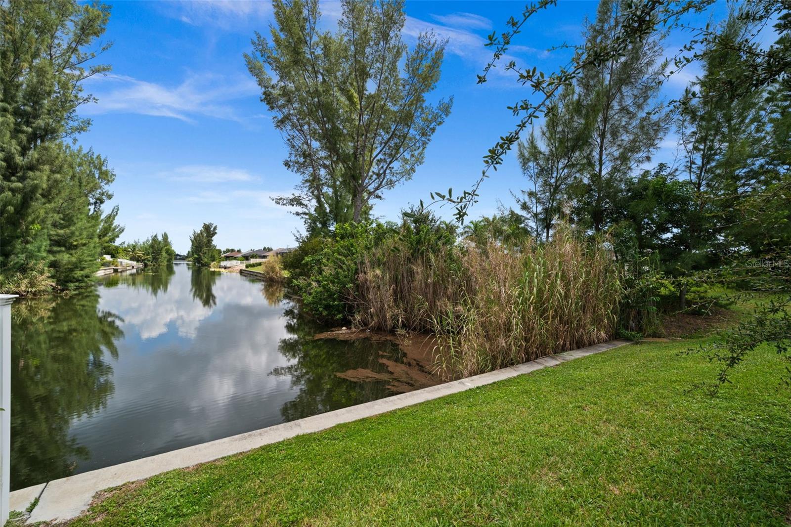 2217 SW 7TH PLACE
