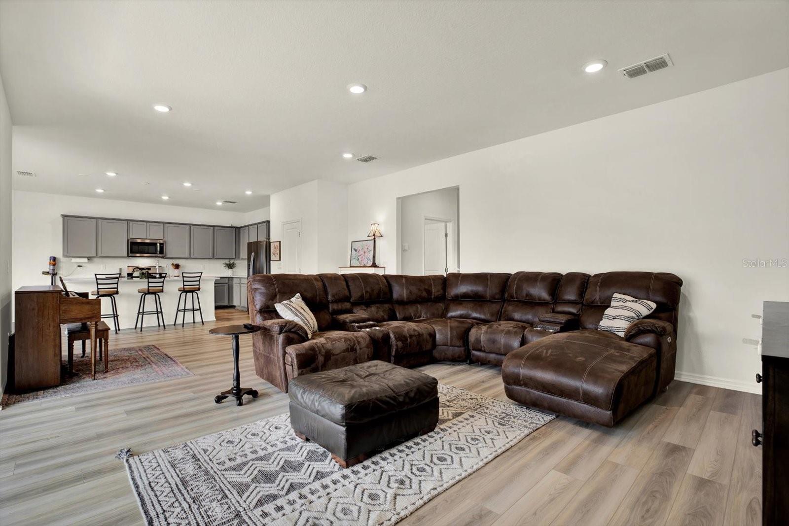 3952 ALMOND BROOK BOULEVARD