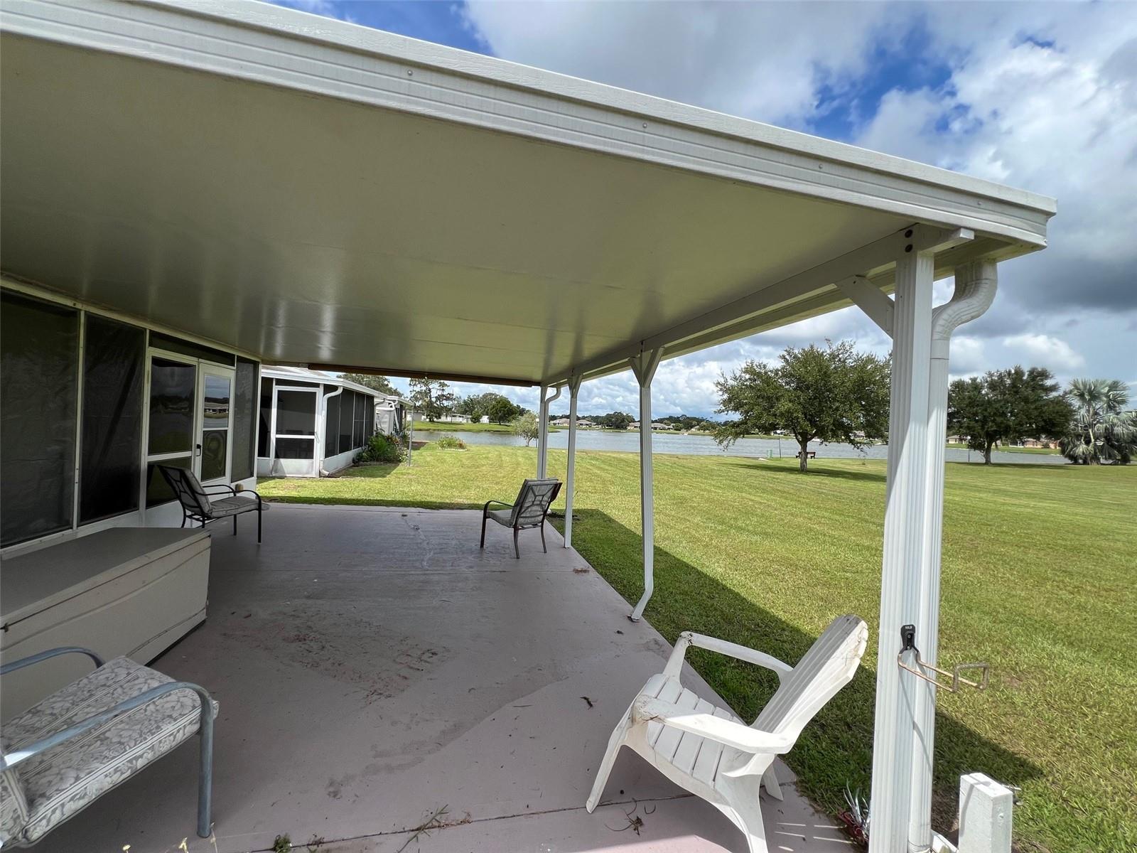 LAKESHORE CLUB - Residential