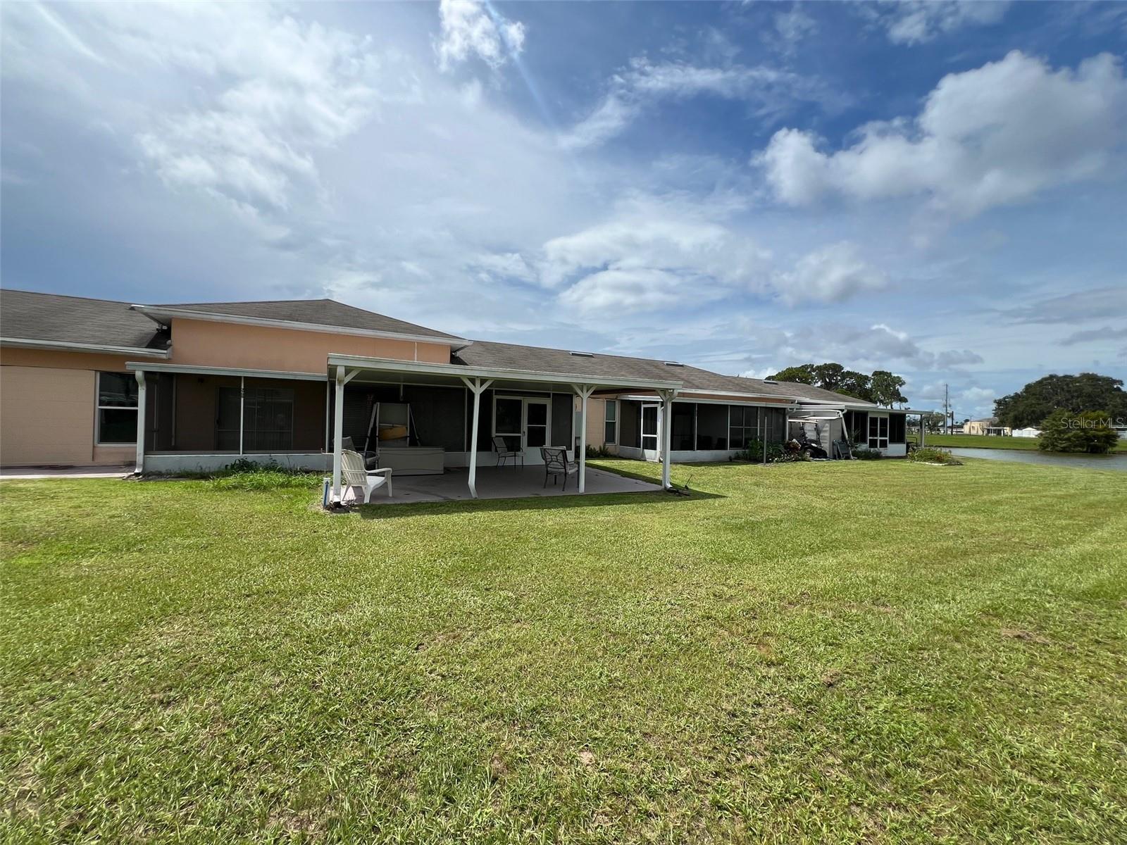 LAKESHORE CLUB - Residential