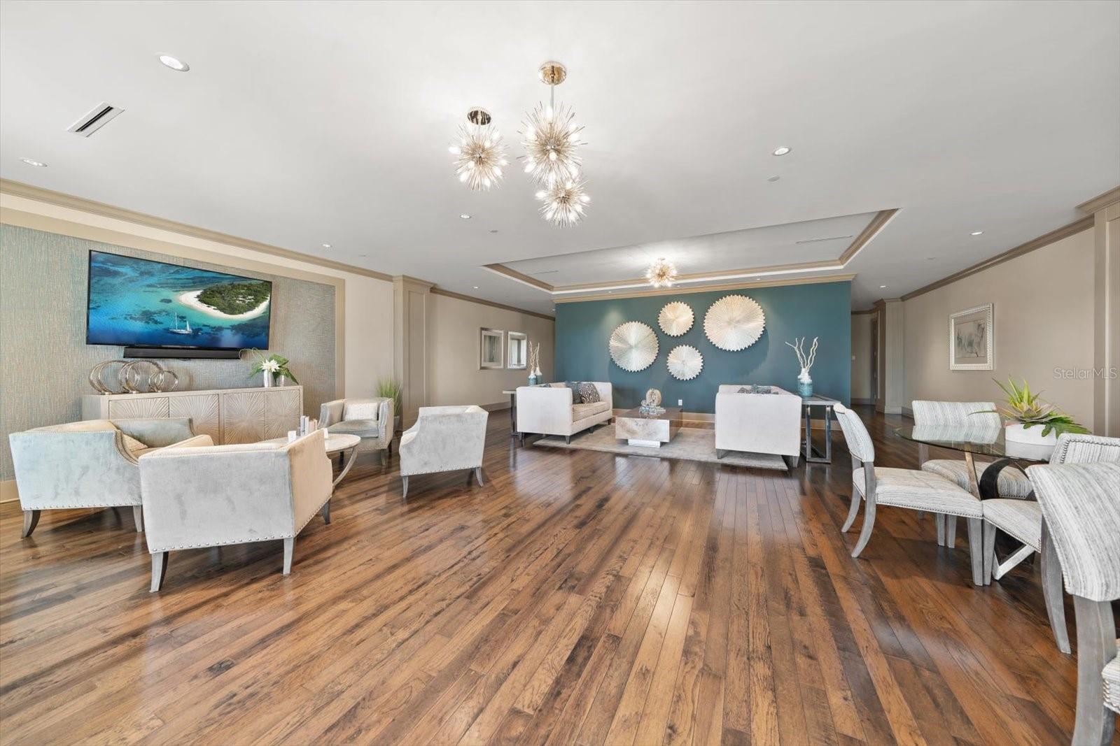 RESIDENCES AT BELLEVIEW PLACE CONDO - Residential