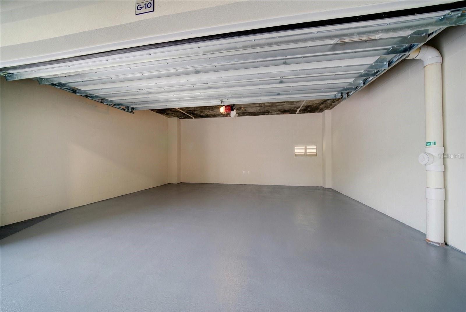 RESIDENCES AT BELLEVIEW PLACE CONDO - Residential